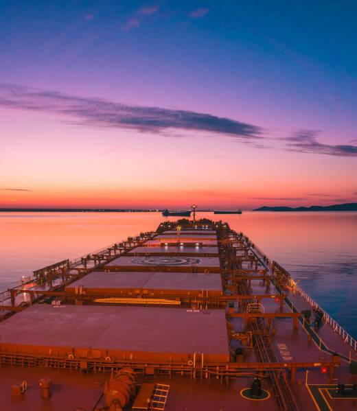 bulk_carrier_sunset.width-1920